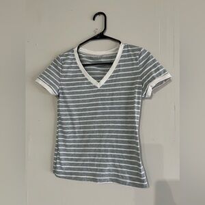 SHEIN Gray and White Fitted V-Neck Short Sleeve T-Shirt